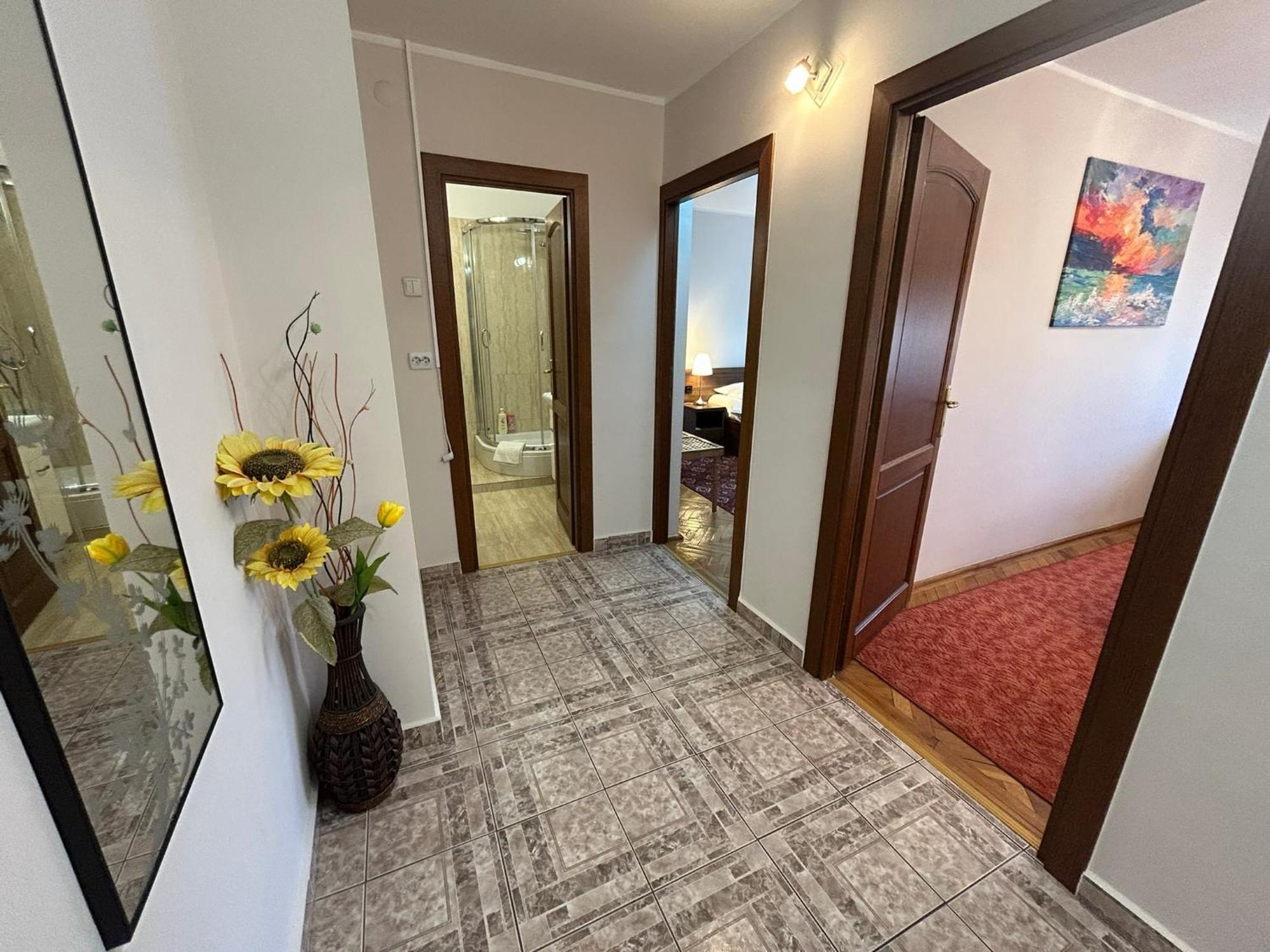 Apart. Premium Ultracentral, 3 Camere Loc Parcare. Ploiesti Exterior photo
