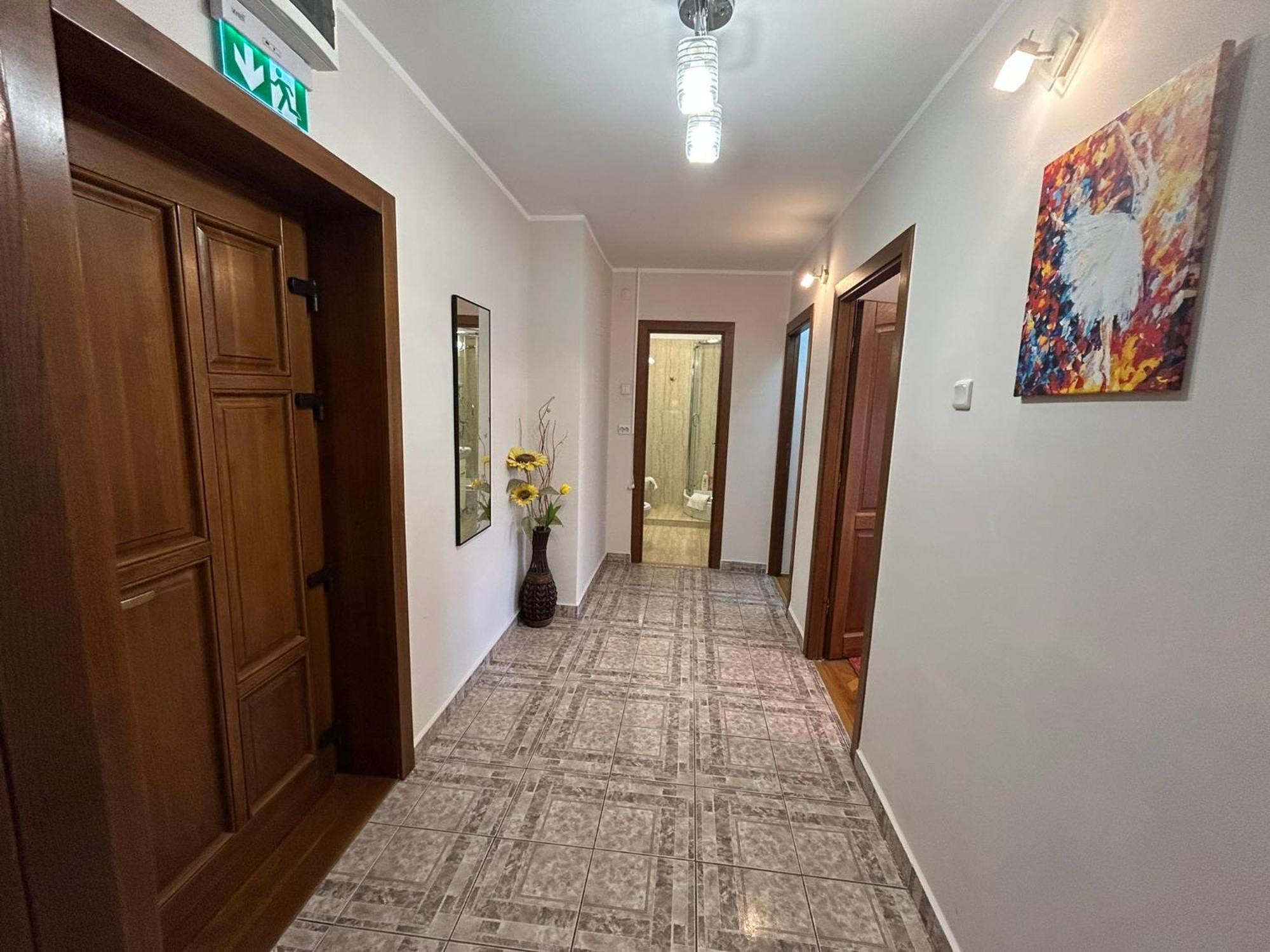 Apart. Premium Ultracentral, 3 Camere Loc Parcare. Ploiesti Exterior photo